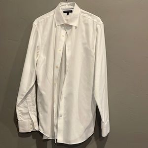 Like new non iron slim fit shirt